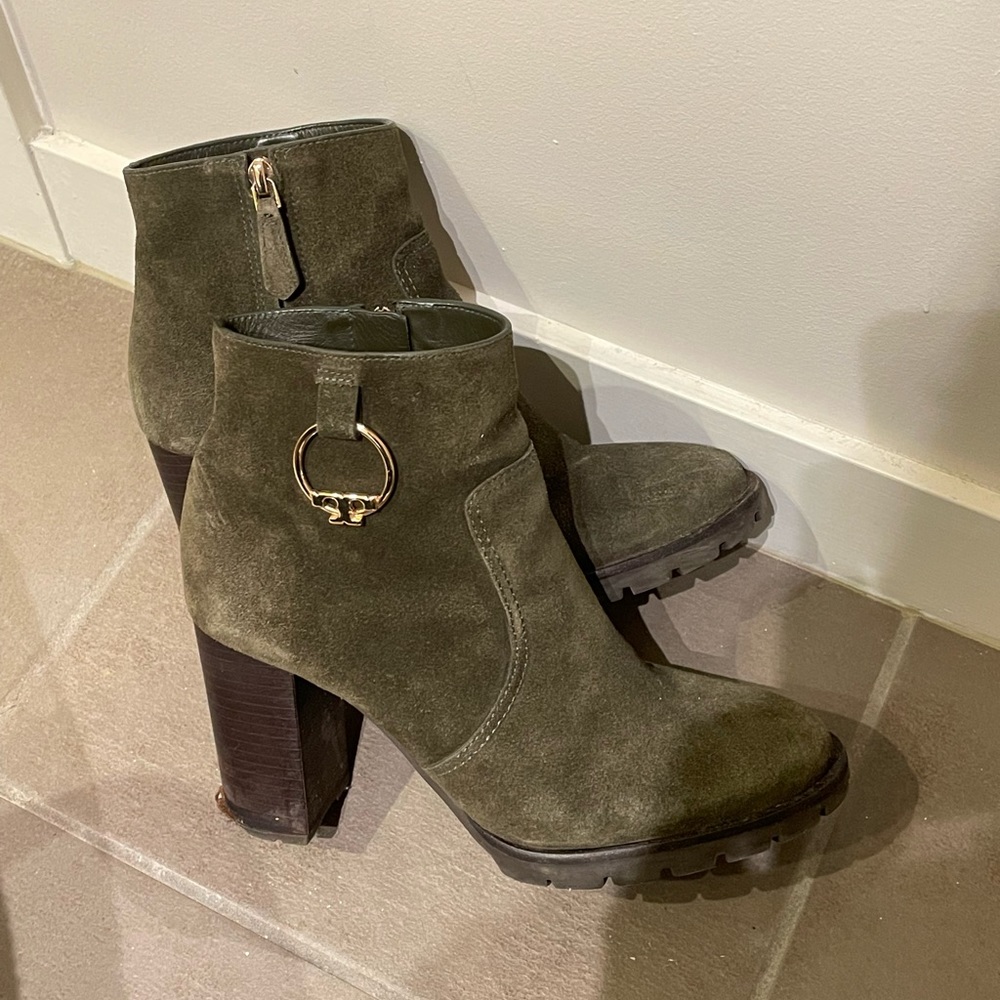 Tory Burch Boots